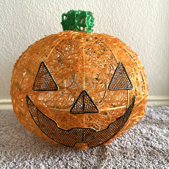 VTG 15" Spun Spaghetti Lucite Plastic Pumpkin Jack O Lantern Light Decor - Picture 1 of 9